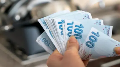 En Düşük Emekli Maaşı 23 Bin 552 TL Oldu: TBMM'de Görüşmeler Tamamlandı