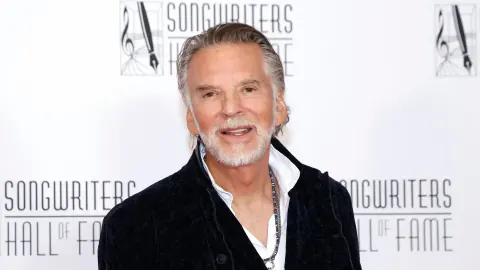 Kenny Loggins, 78 Yaşında Üçüncü Kez Evlendi: Hawaii'de Gizli Düğün