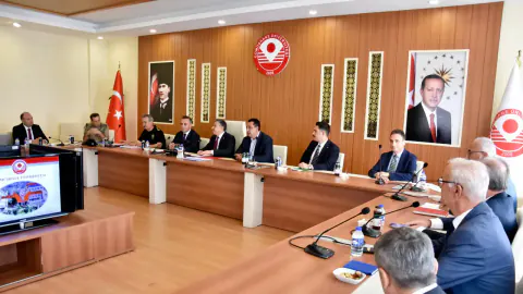 Vali Atay Gümüşhane Üniversitesi Güvenliğini Masaya Yatırdı: Yeni Dönem Tedbirleri