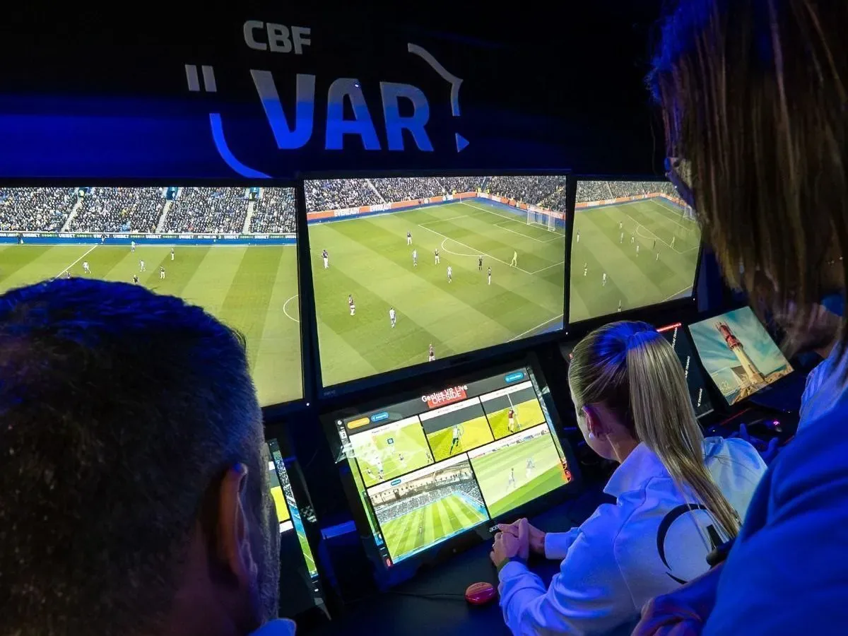 Brezilya Futbolunda Yeni Dönem: Yarı Otomatik lem Teknolojisi Başlıyor Brezilya Futbolunda Yeni Dönem: Yarı Otomatik lem Teknolojisi Başlıyor