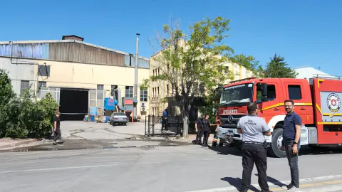 Konya'da Demir Döküm Fabrikasında Patlama: Yangın Kontrol Altına Alındı