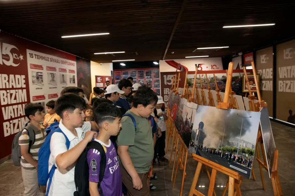 Sivas'ta 15 Temmuz Anı Merkezi Kapılarını Açtı: Ziyaretçi Akını Sürüyor görseli