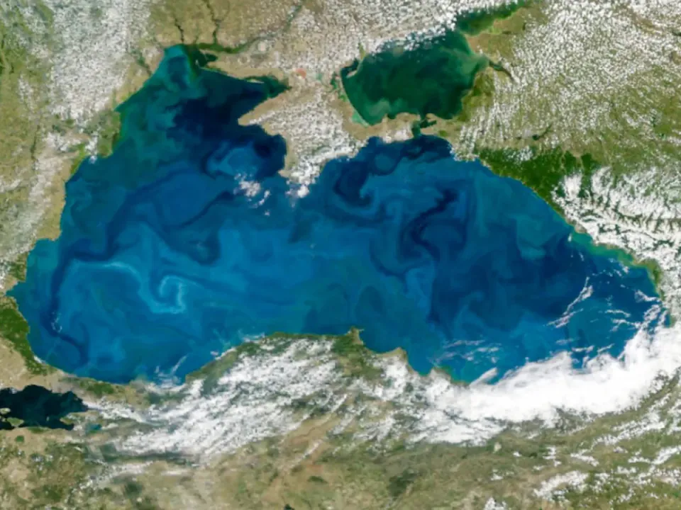 NASA Karadeniz'deki Turkuaz Renk Değişimini Görüntüledi: Nedeni Ne? görseli