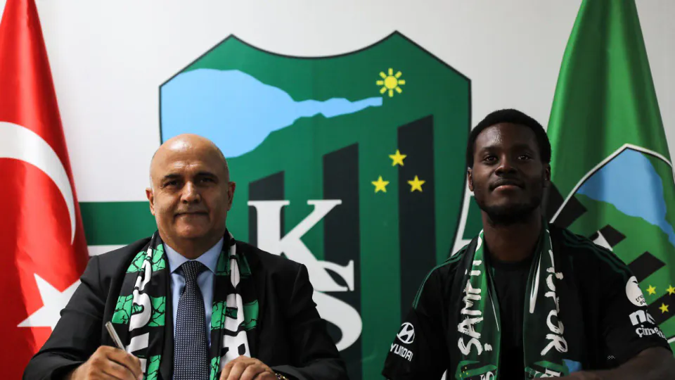 Kocaelispor'dan Hücum Hattına Takviye: Makana Baku İmzayı Attı görseli