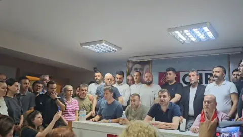 CHP'de İl Binası Gerginliği: Çağatay Güç'ten 'Bar Fedaisi' ve Şiddet İddiaları
