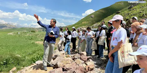 Yüksekova'da Biyoçeşitlilik Seferberliği: 40 Öğrenci Nehil Sazlığı'nı Keşfediyor