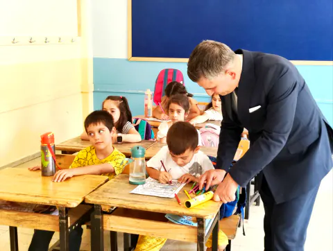 Çemişgezek'te 2026-2027 Eğitim Yılı Başladı: Müdür Berker Okullarda