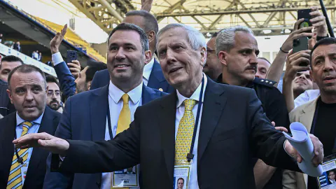 Fenerbahçe'de Guirassy Operasyonu: Tarihi Bonservis Bedeli ve Teklif Detayları