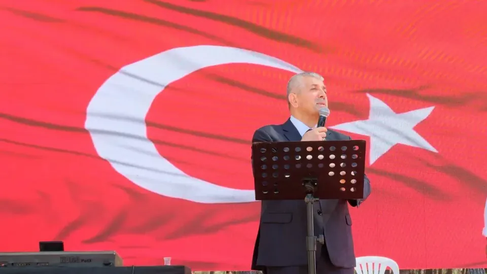 MHP İzmir'de Kongre Başlıyor: İlk Durak Karabağlar görseli