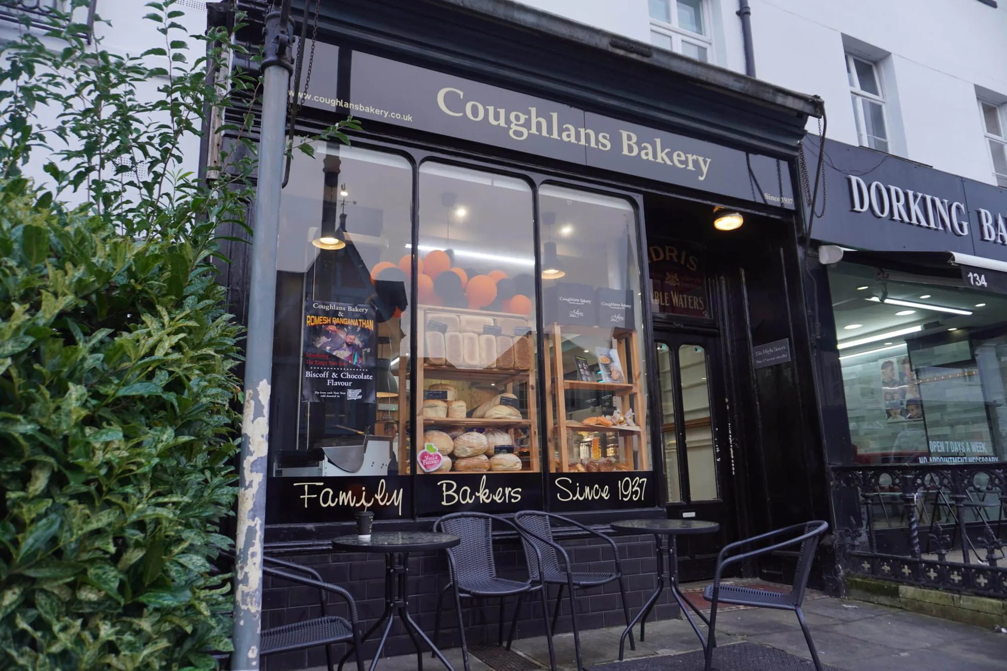 89 Yıllık Coughlans Bakery İflas Etti: Romesh Ranganathan'den Üzücü Açıklama 89 Yıllık Coughlans Bakery İflas Etti: Romesh Ranganathan'den Üzücü Açıklama