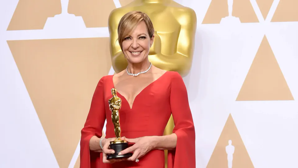 Allison Janney'den Broadway'e Görkemli Dönüş: Yeni Projeleri ve Kariyer Yolculuğu görseli
