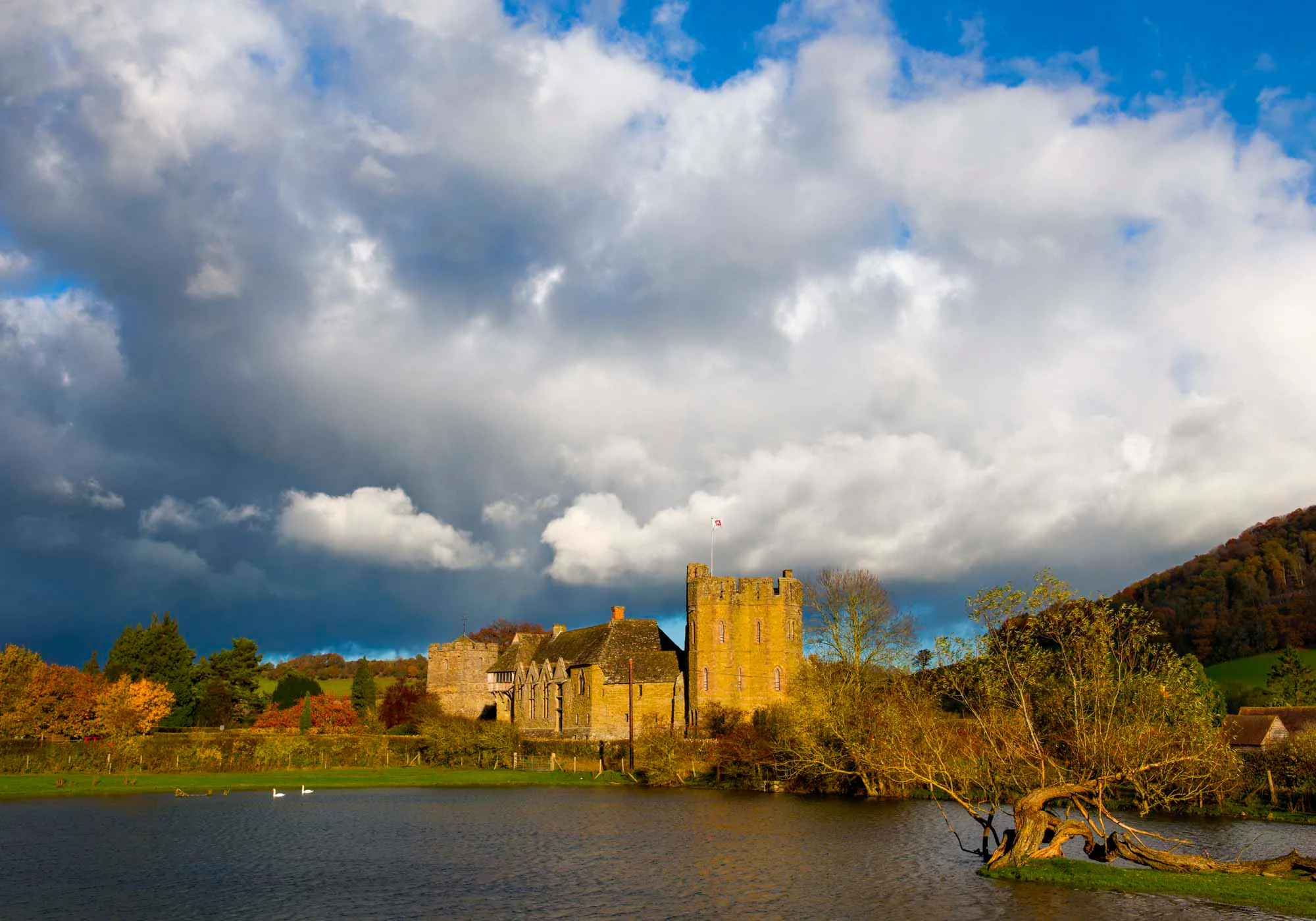 İngiltere'nin Tarihi Mirası: Shropshire'daki Bishops Castle İngiltere'nin Tarihi Mirası: Shropshire'daki Bishops Castle