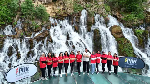 Tomara Şelalesi'nde Huzur Buluşması: Dünya Yoga Günü'nde Doğa ile Bütünleşme