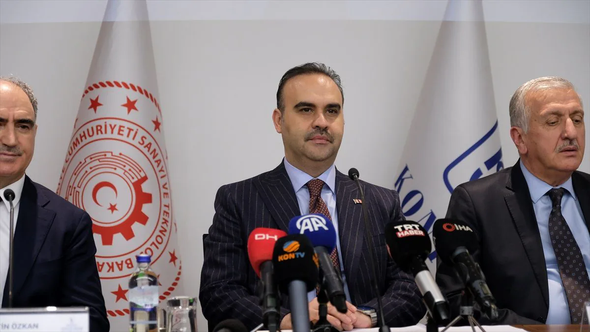 Türkiye'nin Mesleki Dönüşüm Haritası: Geleceğin Uzmanlıkları Türkiye'nin Mesleki Dönüşüm Haritası: Geleceğin Uzmanlıkları