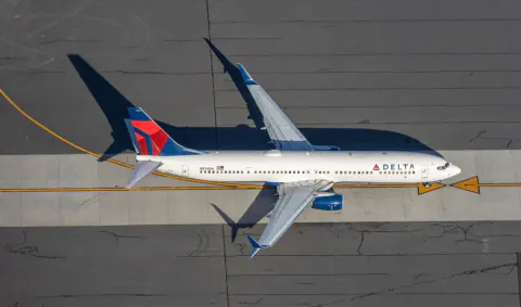 Delta Uçuşuna Bomba Tehdidi: New York-İsrail Seferi Güvenlik Protokolüne Alındı