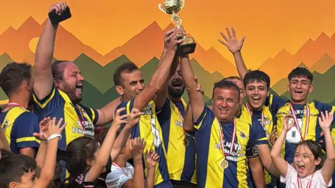 Gökbel Futbol Turnuvası'nda Şampiyon Alanya Fenerbahçeliler Derneği