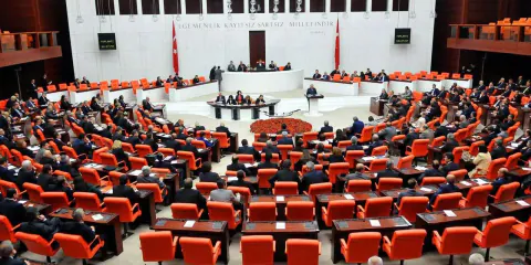 12. Yargı Paketi Meclis Gündemi: Yasama Süreci ve Beklentiler Neler?
