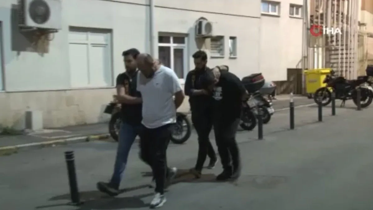 Futbolda Bahis Soruşturması: Gözaltındaki 17 Şüpheli Adliyeye Sevk Edildi Futbolda Bahis Soruşturması: Gözaltındaki 17 Şüpheli Adliyeye Sevk Edildi