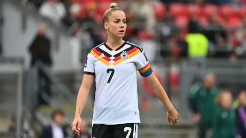 Giulia Gwinn bilek sakatlığıyla devre dışı: Milli takım kaptanı WM hazırlıklarını kaçıracak