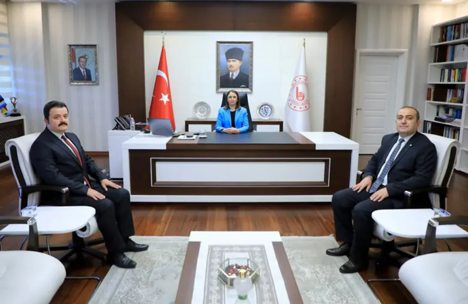Halkbank Bartın Şube Müdürü Tayfun Köktürk'ten Vali Arslan'a Ziyaret görseli
