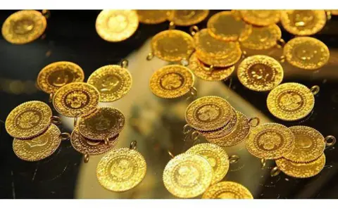 Altın fiyatlarında Fed öncesi geri çekilme: Gram ve ons altında son durum