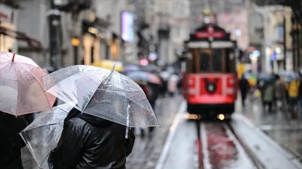 MGM'den sağanak yağmur uyarısı: Pazartesi günü Türkiye çapında etkili olacak görseli