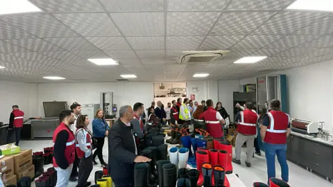 Manisa Büyükşehir Belediyesi'nden İş Güvenliği Uzmanlarına KKD Eğitimi