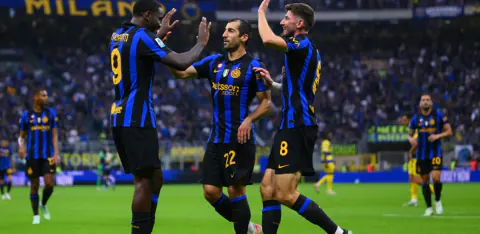 Inter, Parma'yı 3-0 yendi ve Serie A'da geçici lider oldü: Calhanoglu ve Thuram golcü listesinde