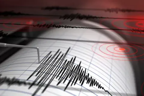 Marmara Denizi'nde 2.9'luk deprem: İstanbul ve Yalova'da hissedildi