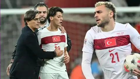 Arda Güler ve Barış Alper Yılmaz İtalya maçında cezalı: Kamptan ayrıldılar