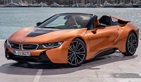 Elektrikli Araç Yangınlarında 'Suya Gömme' Yöntemi: BMW i8 Vakası