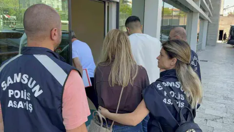 Samsun Atakum'da Masaj Salonu Operasyonu: 3 Gözaltı