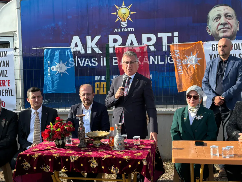 Abdullah Güler ve Nevzat Şatıroğlu Durdulu'da muhtarlarla buluştu: Su, yol ve enerji talepleri masaya yatırıldı görseli