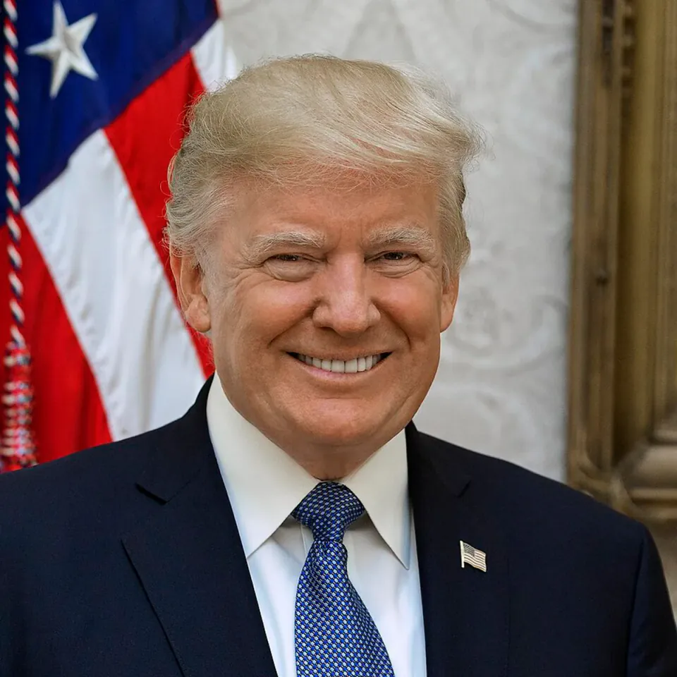 Trump'tan İran'ın Hürmüz Boğazı'ndaki İHA Saldırısı görseli