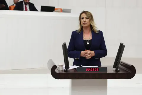 Hatay'daki Sel Felaketi Meclis Gündeminde: Mağduriyetler İçin Çağrı