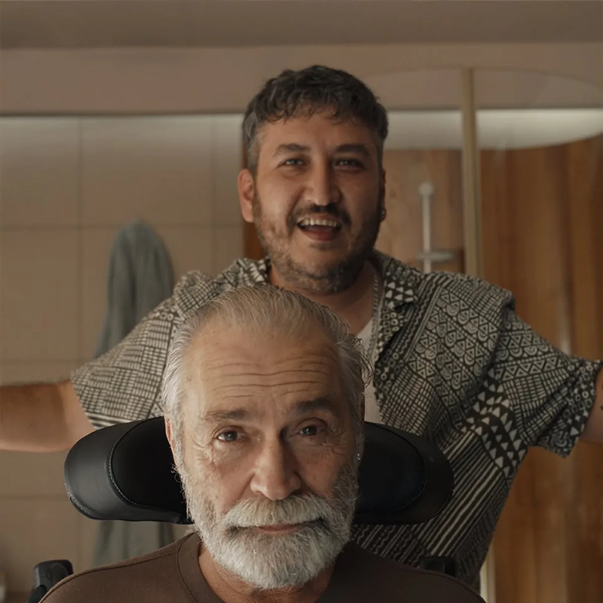 Yan Yana Filmi İlk Tanıtımıyla Sinemaseverlerle Buluştu Yan Yana Filmi İlk Tanıtımıyla Sinemaseverlerle Buluştu
