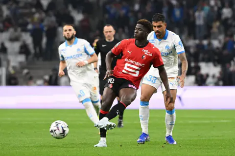 Rennes - Marseille Kadroları Belli Oldu: Haise 3 Değişiklik Yaptı, Genesio Aynı Onbirliye Güvendi