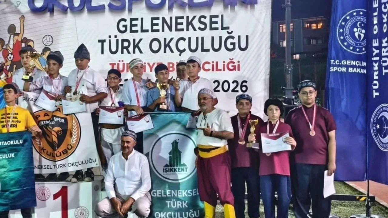 Taşköprü'nün Genç Okçuları Türkiye Derecesiyle Gururlandırdı Taşköprü'nün Genç Okçuları Türkiye Derecesiyle Gururlandırdı