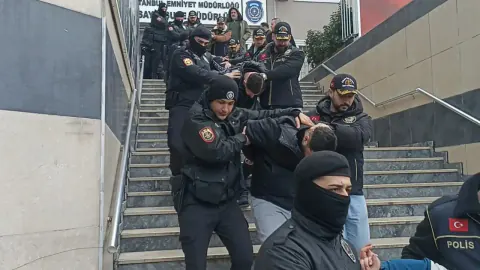Sivas ve 4 İlde 'Şapkalılar' Suç Örgütüne Büyük Operasyon