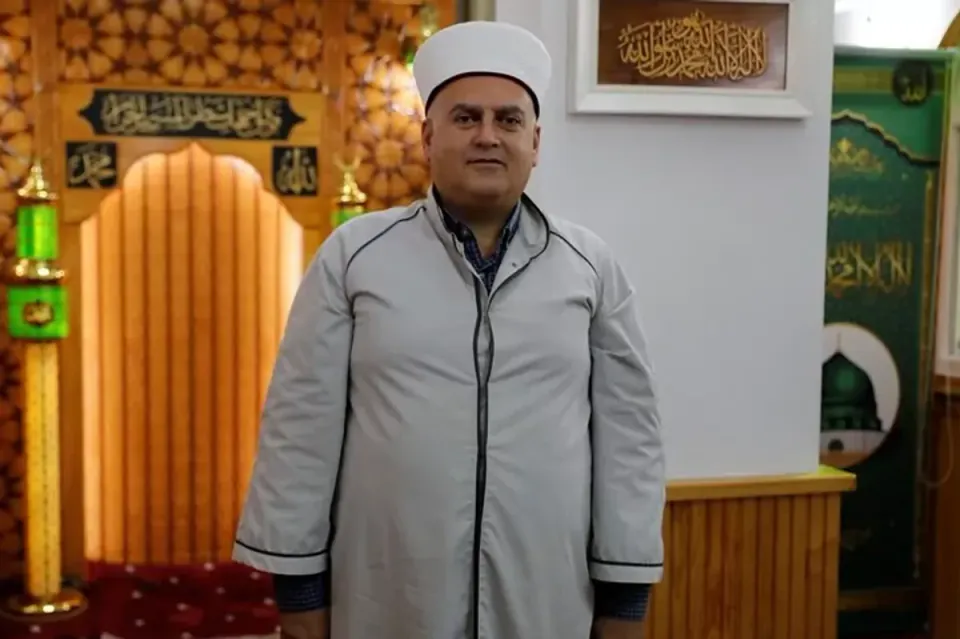 İmam 20 Yıllık Sigarayı İradeyle, Memur 35 Yıllık YEDAM'la Bıraktı görseli