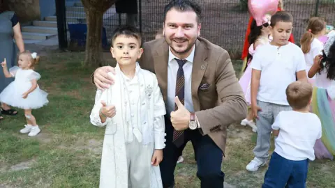 Babaeski Belediye Başkanı Fırat Yayla, Behlül Akdağ'ın Sünnet Düğününde Aileye Destek Oldu
