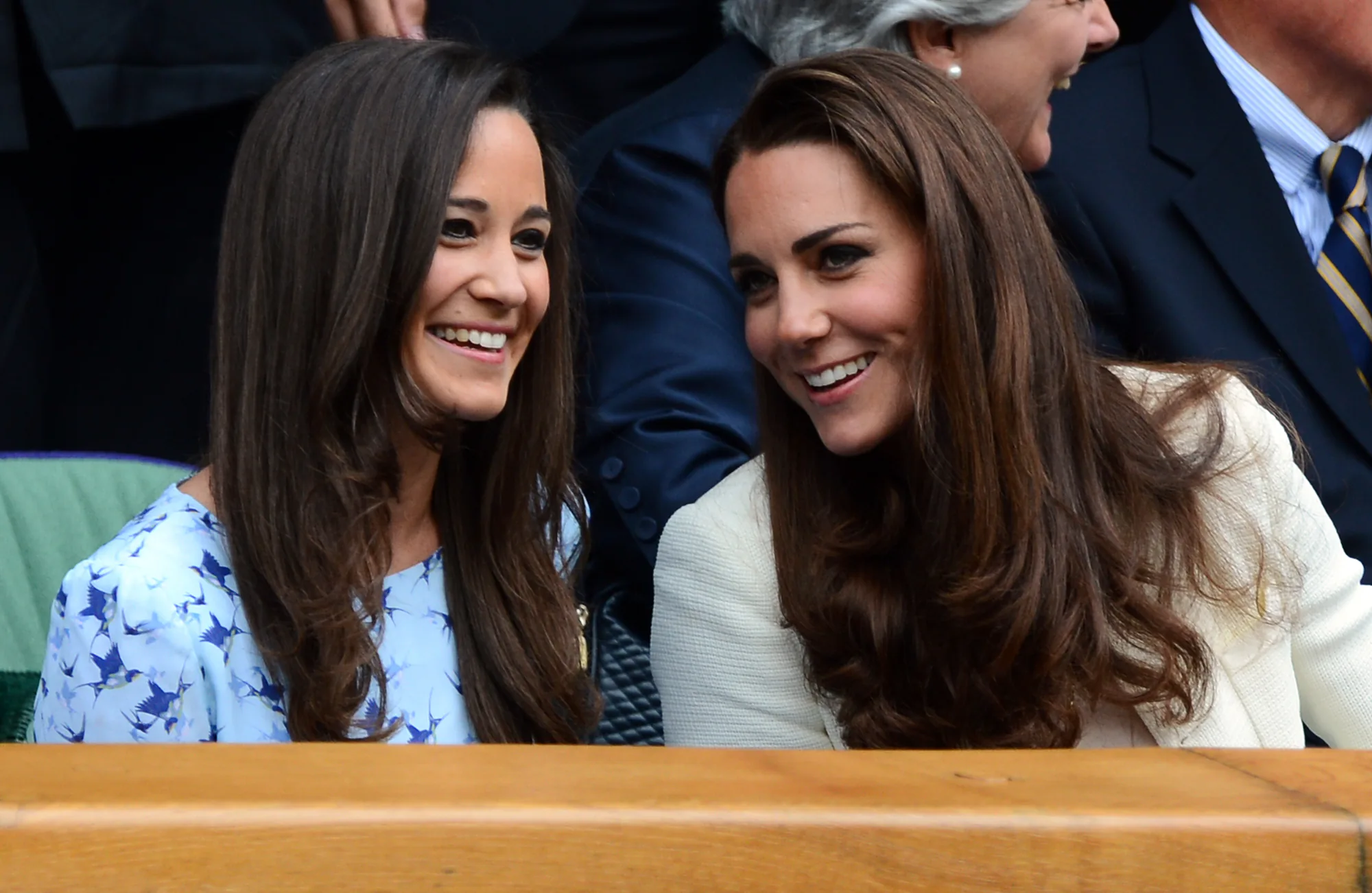 Pippa Middleton, Wimbledon'da Kardeşi Kate Middleton'ı Anımsattı Pippa Middleton, Wimbledon'da Kardeşi Kate Middleton'ı Anımsattı