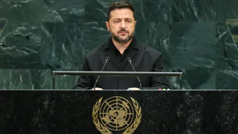 Zelenski BM'de kış stratejisini çizdi: "Rusya için zorlu hale getirmekten başka çaremiz yok"