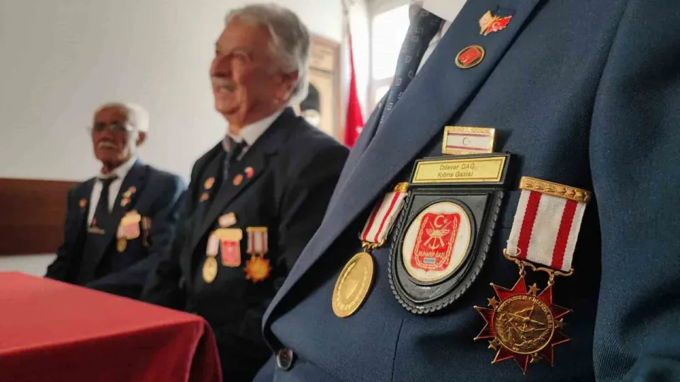 Kıbrıs Barış Harekâtı 52 Yaşında: Gazilerin Hafızasındaki Cephe Günleri görseli