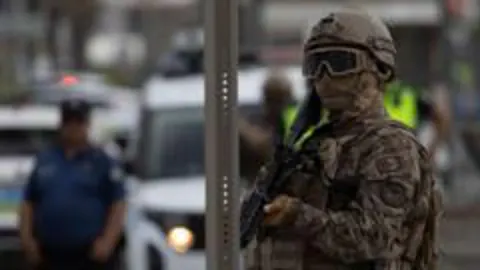 İstanbul ve 3 İlde Eş Zamanlı Operasyon: 39 Kişi Gözaltına Alındı