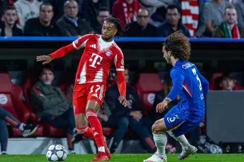 Michael Olise ve Marc Cucurella Arasında Saha İçinde Gerginlik