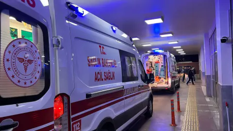 Şanlıurfa'da Recep Tayyip Erdoğan Bulvarı'nda Kaza: 16 Yaşındaki Genç Yaralandı