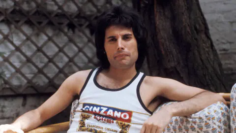 Freddie Mercury'in 'Huzur Yuvası' Garden Lodge Satılık: 30 Milyon Sterlin Etiketi