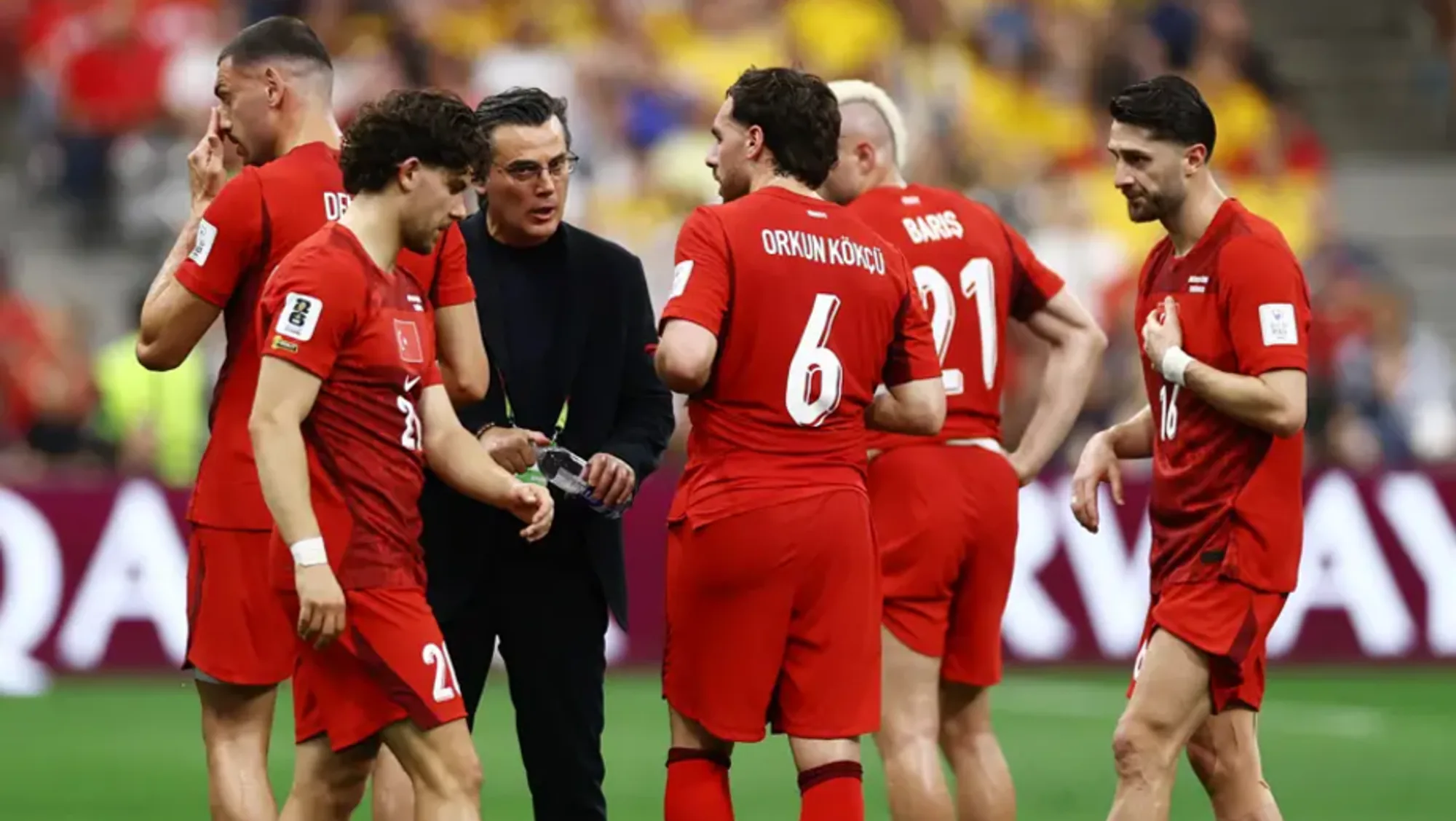 Milli Takım'da Paraguay Hazırlığı: TFF Başkanı'ndan 'İmparator' Terim'e Sert Tepki Milli Takım'da Paraguay Hazırlığı: TFF Başkanı'ndan 'İmparator' Terim'e Sert Tepki