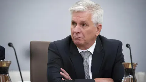 Fed Üyesi Waller'dan Piyasaları Sarsan Faiz Artış Sinyali